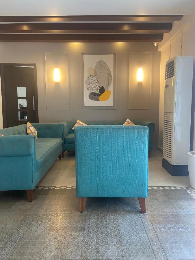 Diviyum Manor Hotel Port Blair Buitenkant foto